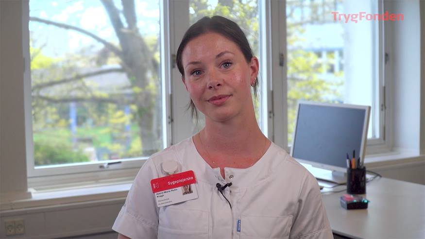 Sygeplejerske og ph.d.-studerende Astrid Marie Rolin Kragh og hjerteløberen Kristine fortæller, hvordan hjerteløbere kan være en ressource for de pårørende.